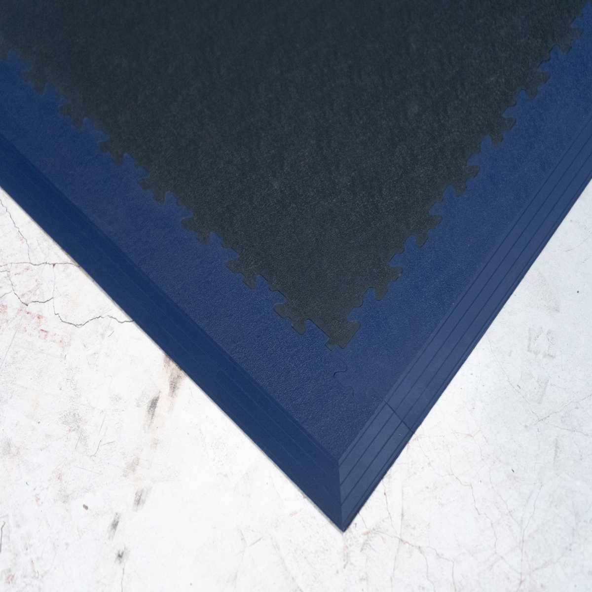 Interlocking Floor Tile Corner Ramp Blue